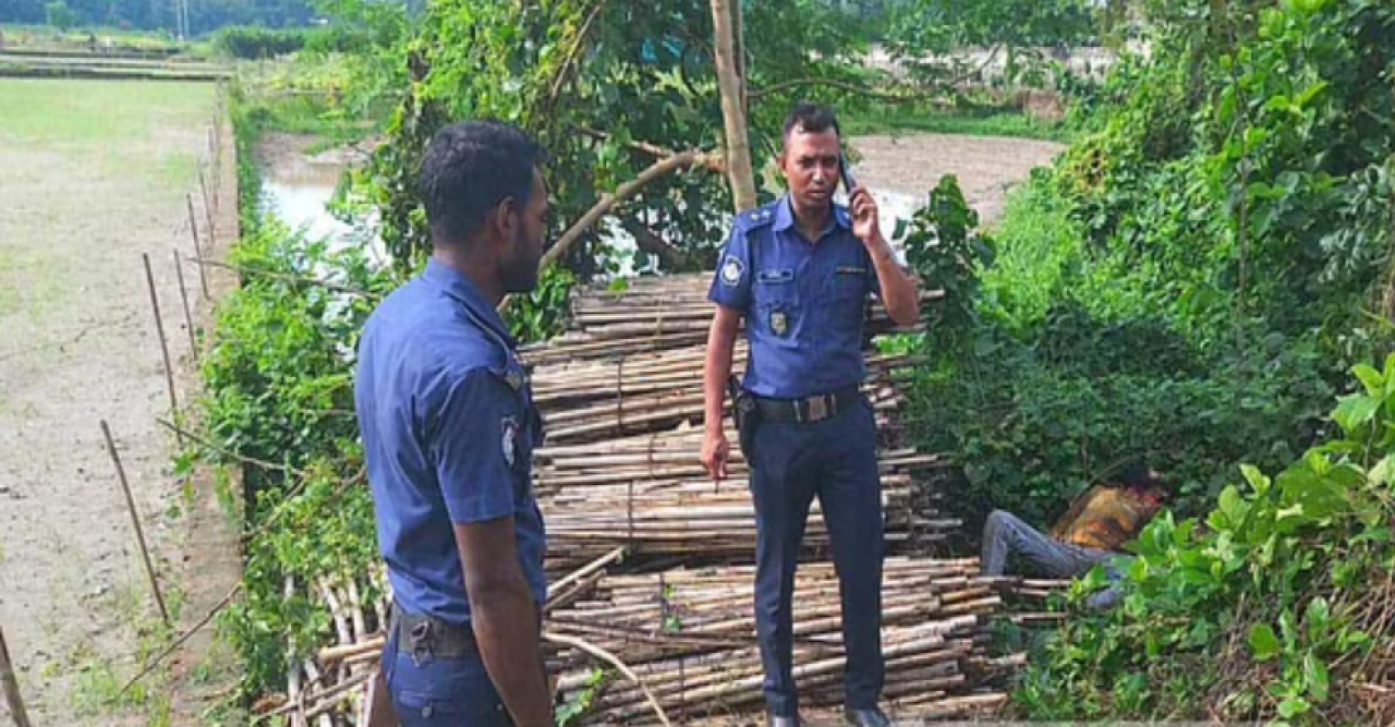 হেমায়েতপুরে চালককে হত্যা করে অটোরিকশা ছিনতাই